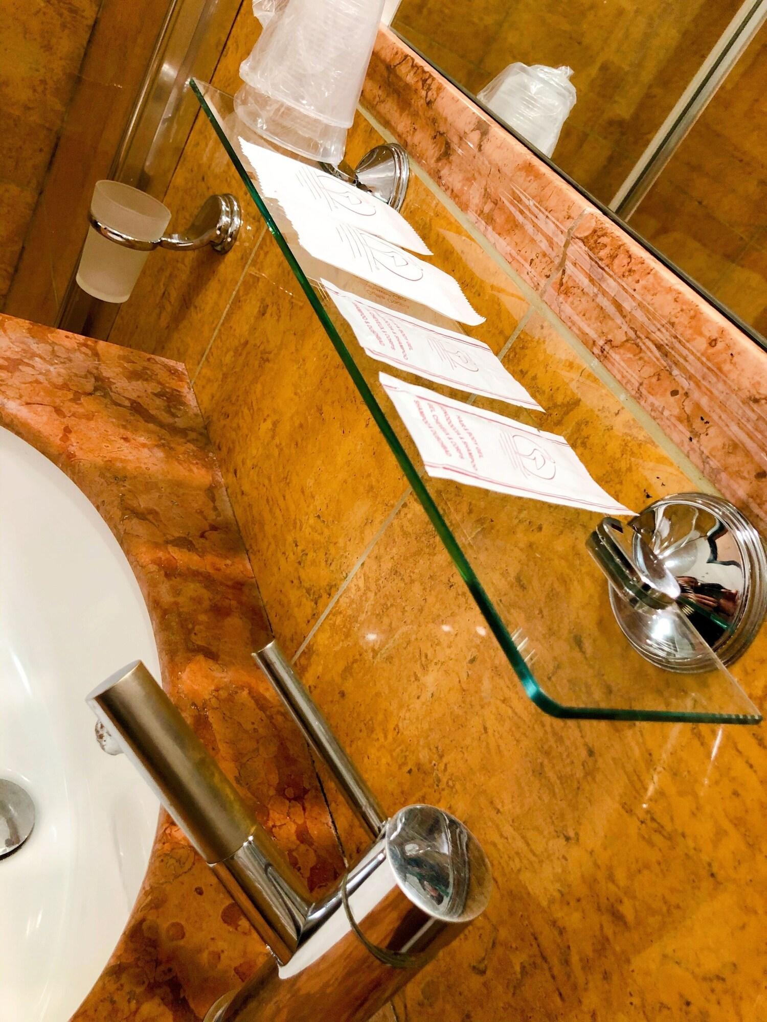 Hotel Florio Opera Palermo Central ภายนอก รูปภาพ