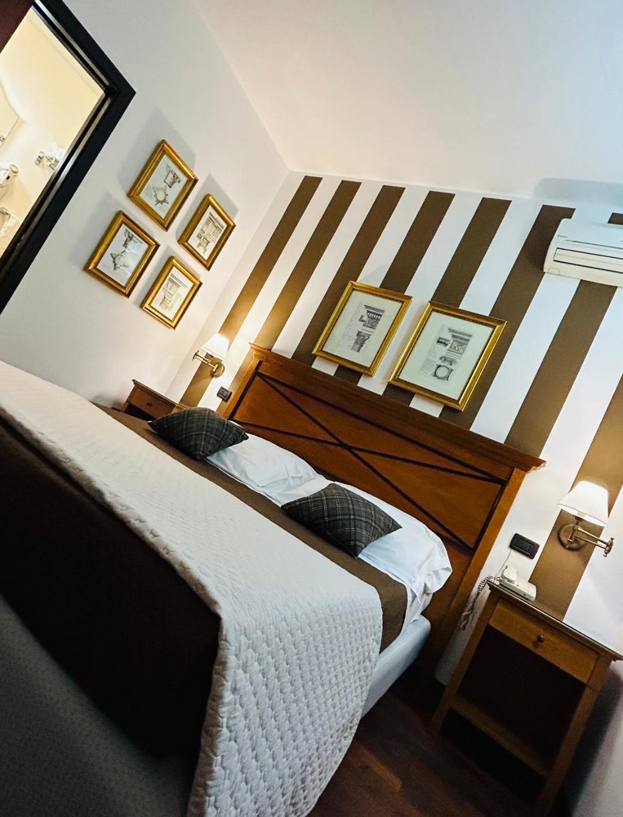Hotel Florio Opera Palermo Central ภายนอก รูปภาพ