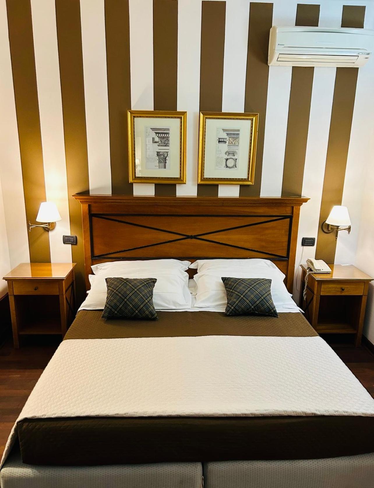 Hotel Florio Opera Palermo Central ภายนอก รูปภาพ