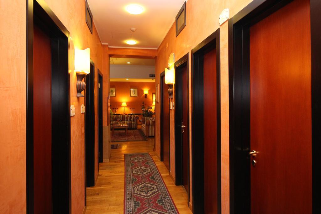 Hotel Florio Opera Palermo Central ภายนอก รูปภาพ