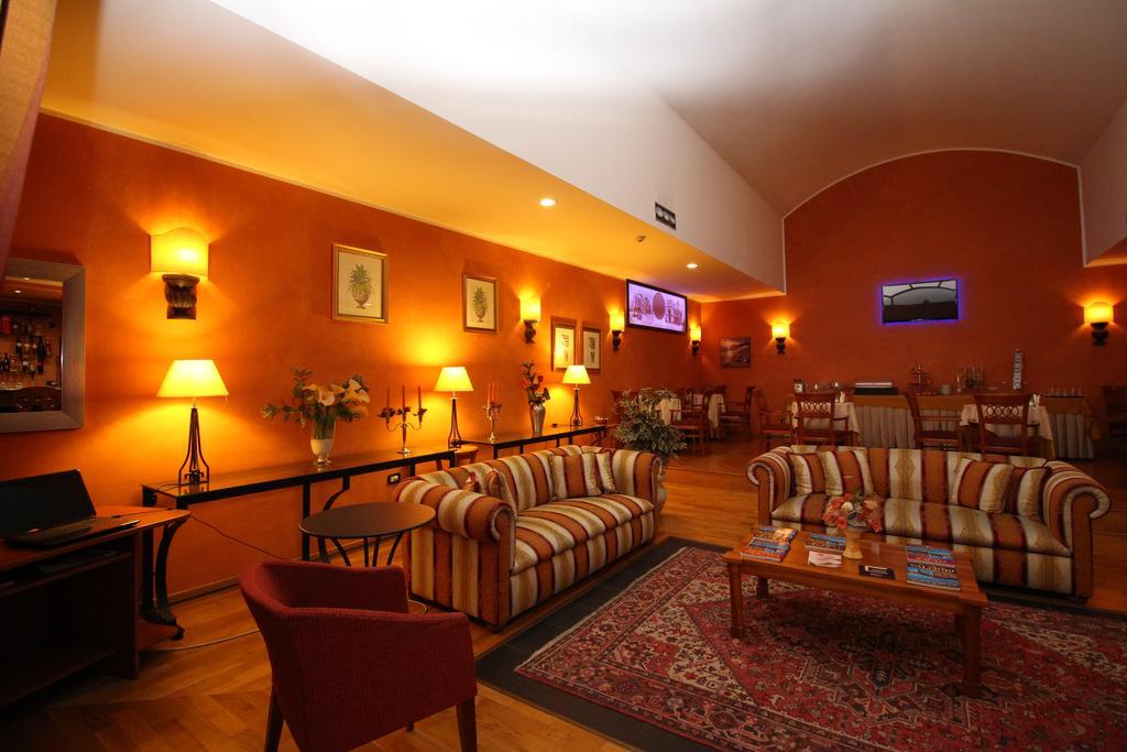 Hotel Florio Opera Palermo Central ภายนอก รูปภาพ