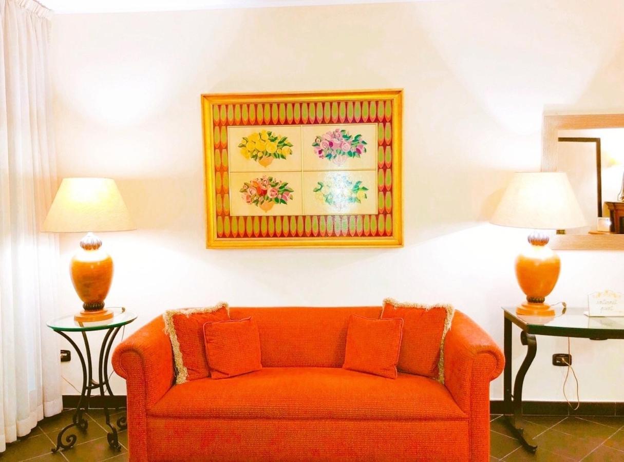 Hotel Florio Opera Palermo Central ภายนอก รูปภาพ